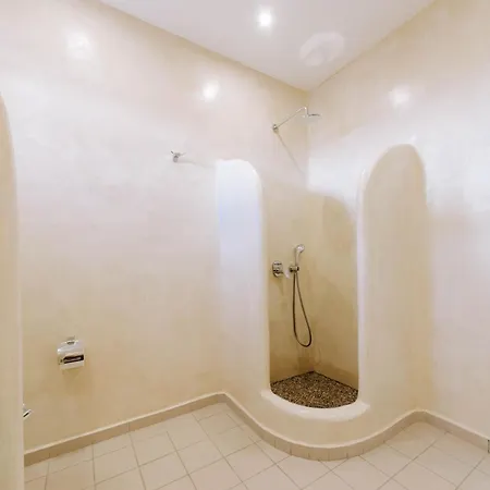 Hotiday Collection - Naxos Hotel 4*